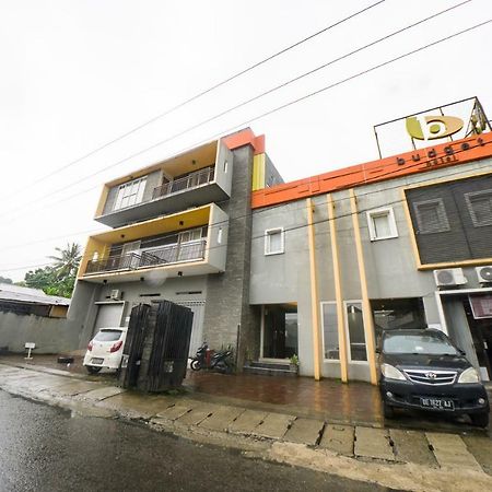 Budget Hotel Ambon Exterior photo