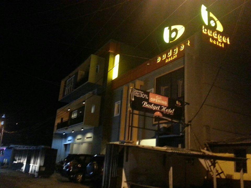 Budget Hotel Ambon Exterior photo